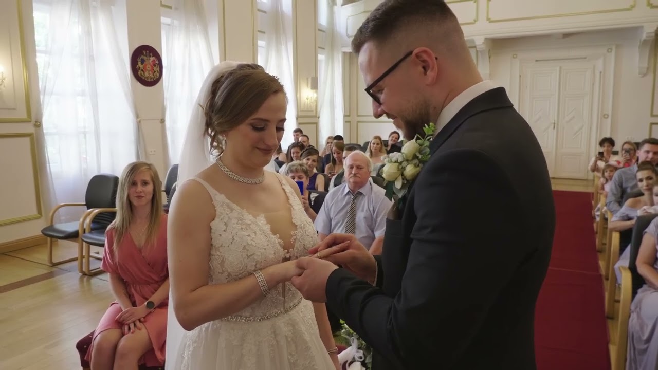 Melinda & Béla esküvői videójának borítóképe